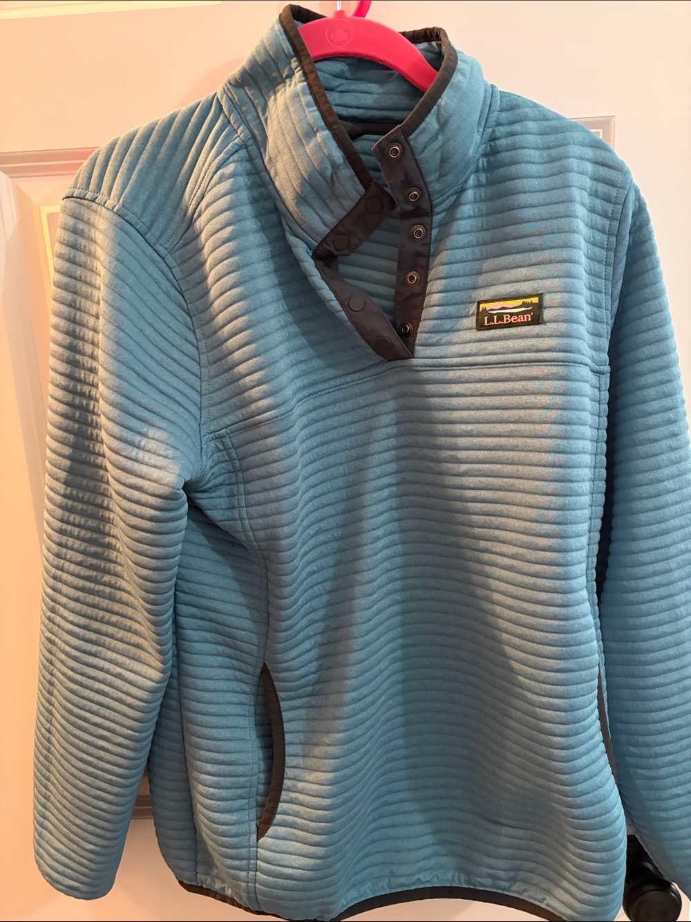 L.L. Bean Quilted Pullover Fleece in Light Teal with Black Trim